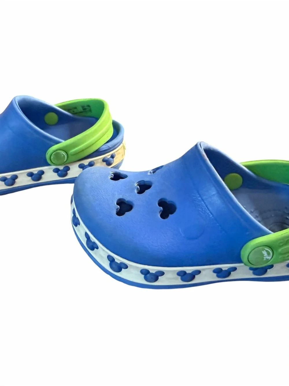 CROCS this pair